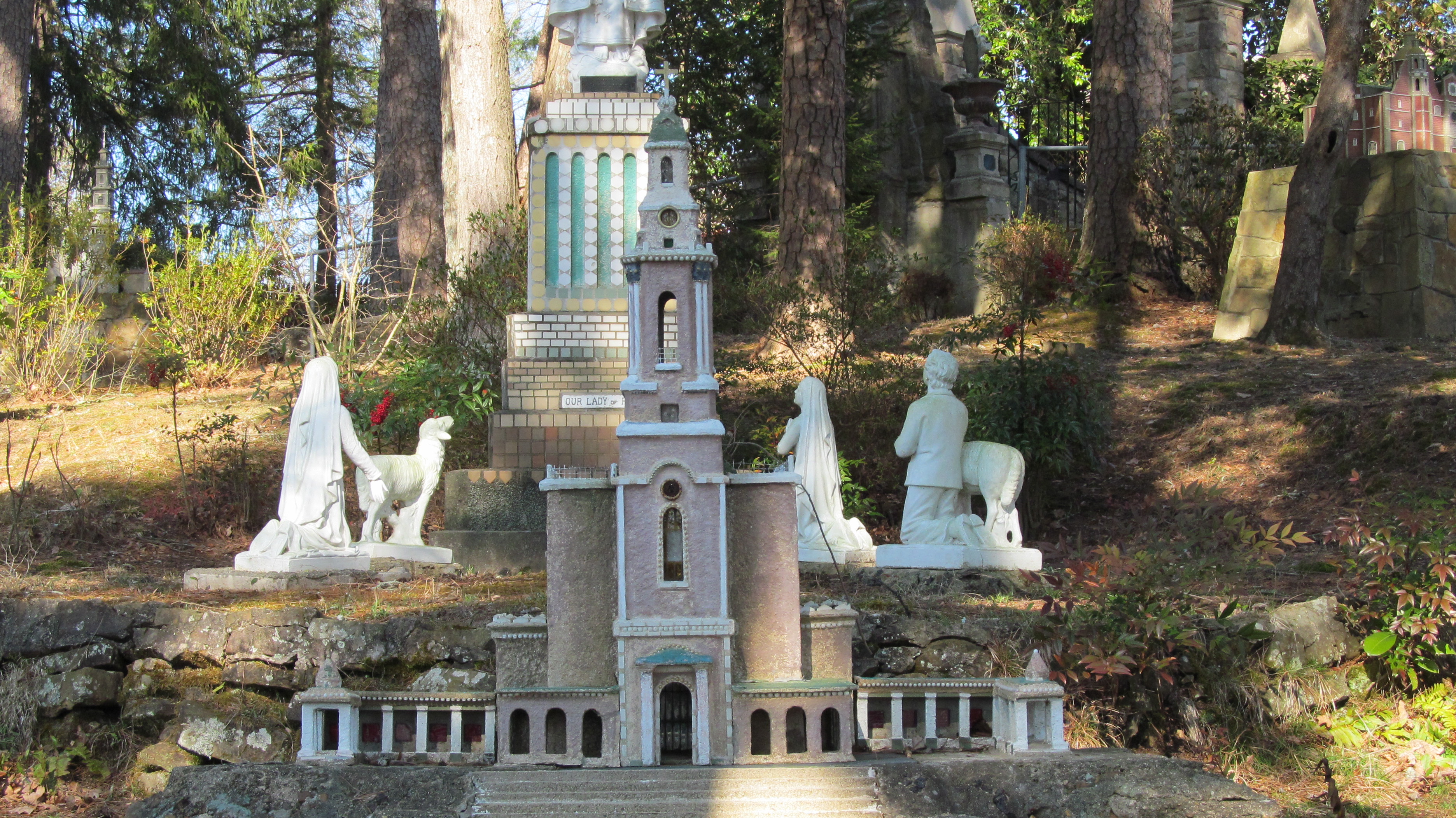 File The Ave Maria Grotto St Bernard Abbey 99 Jpg Wikimedia