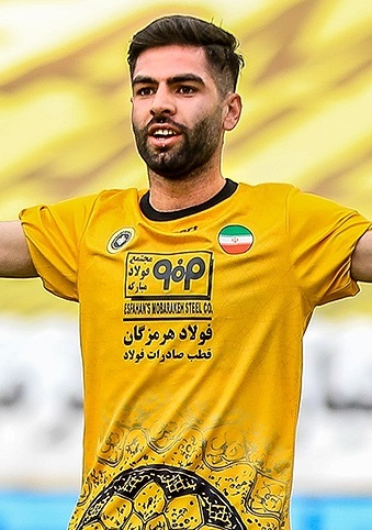 Yasin Salmani of Sepahan FC celebrates after scoring his teams