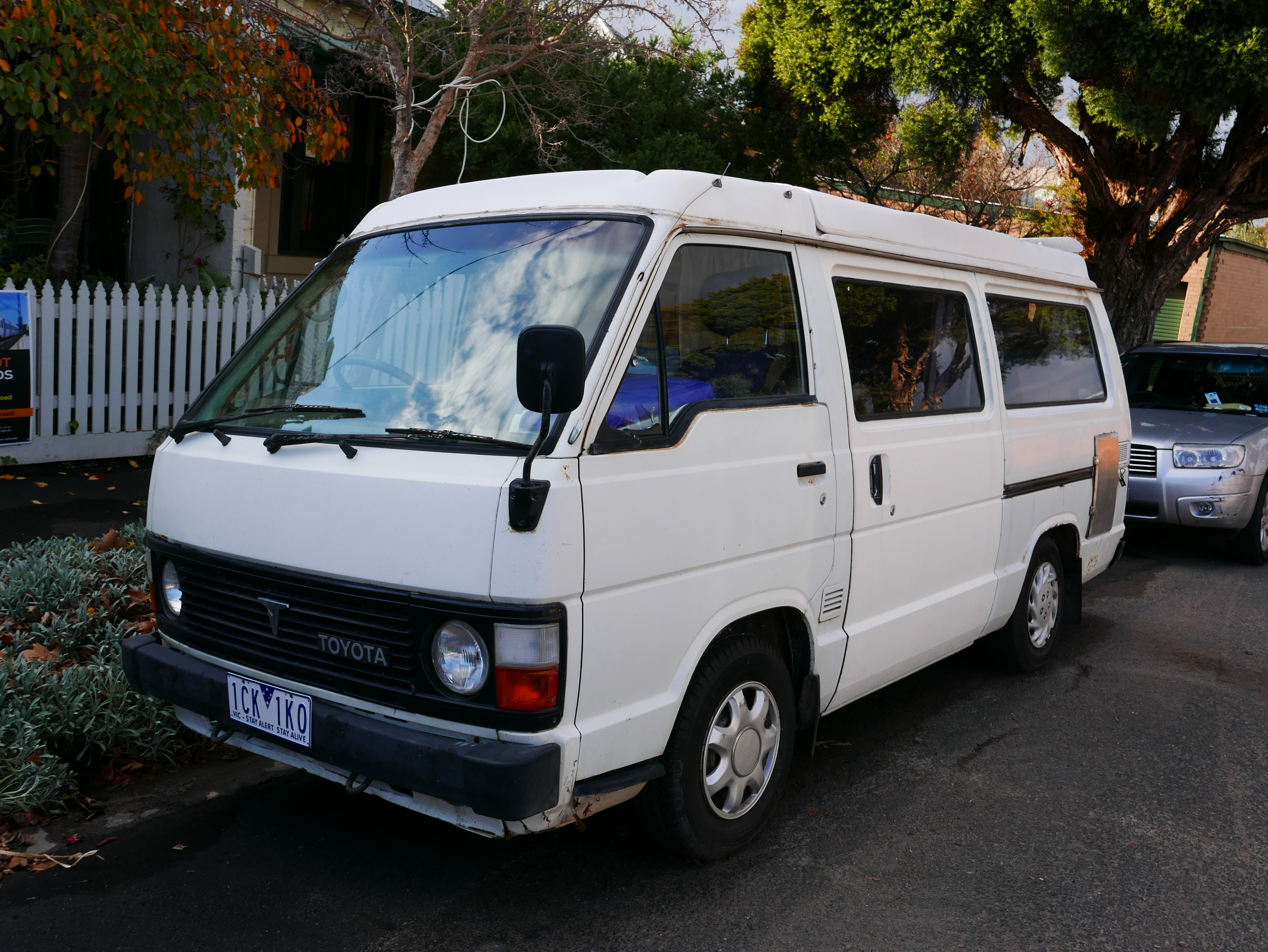 File 1983 Toyota Hiace Lh60v Van 2015 06 03 Jpg