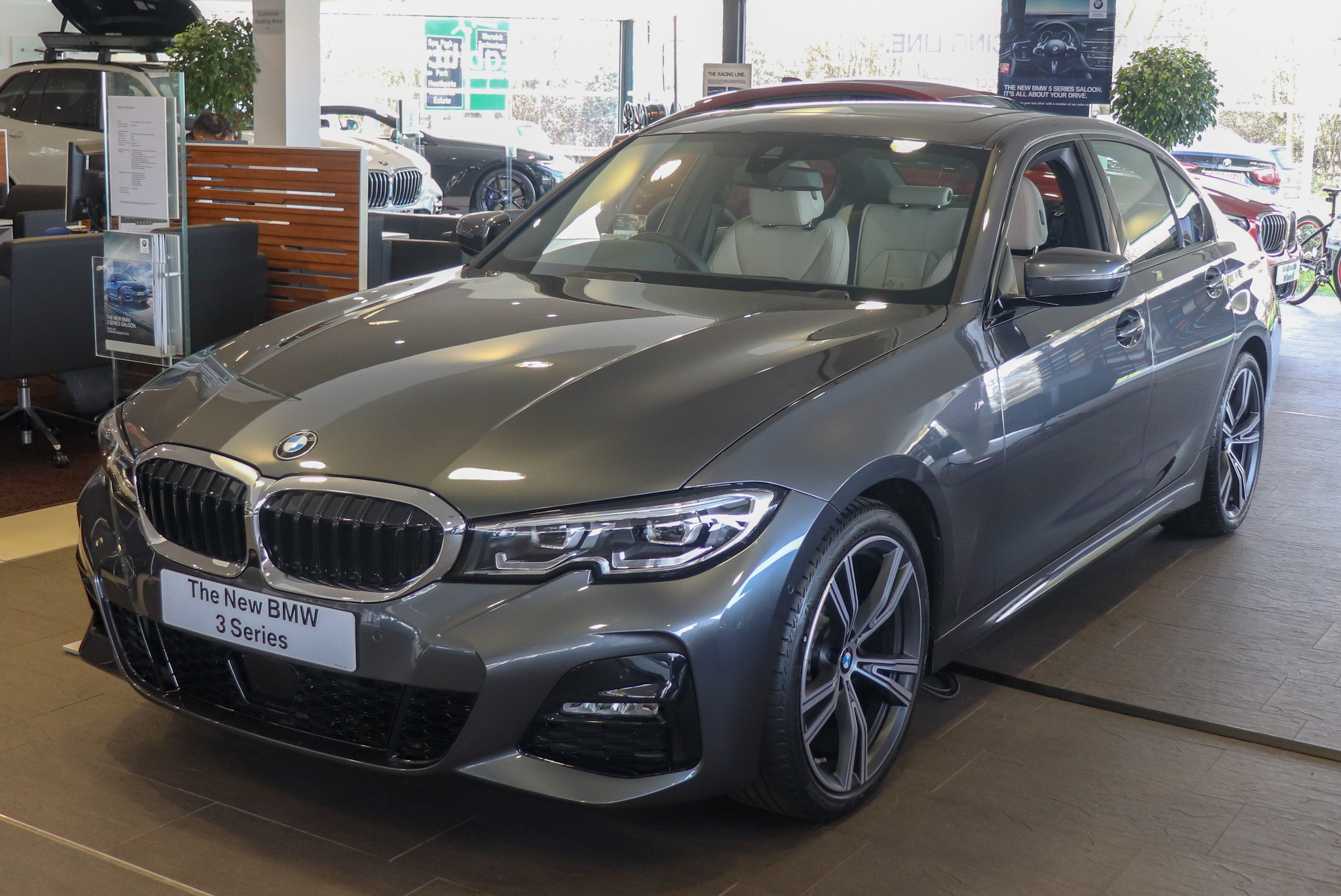 File:2019 320d xDrive M Sport 2.0 Front.jpg - Wikimedia Commons