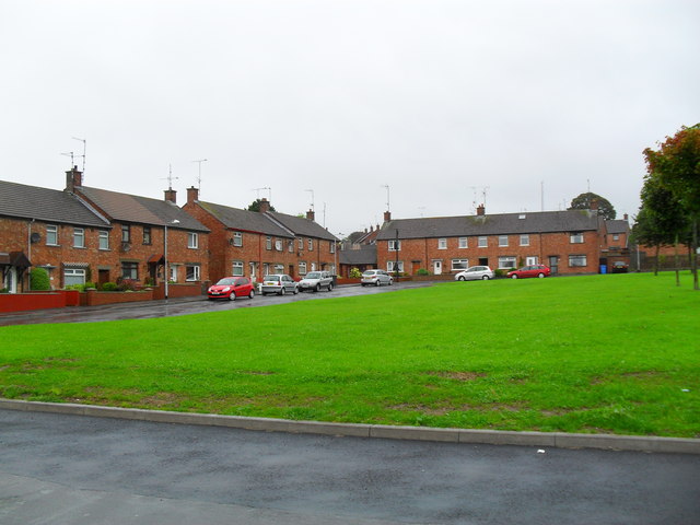 File:Ardmeen Green, Downpatrick - geograph.org.uk - 1467498.jpg