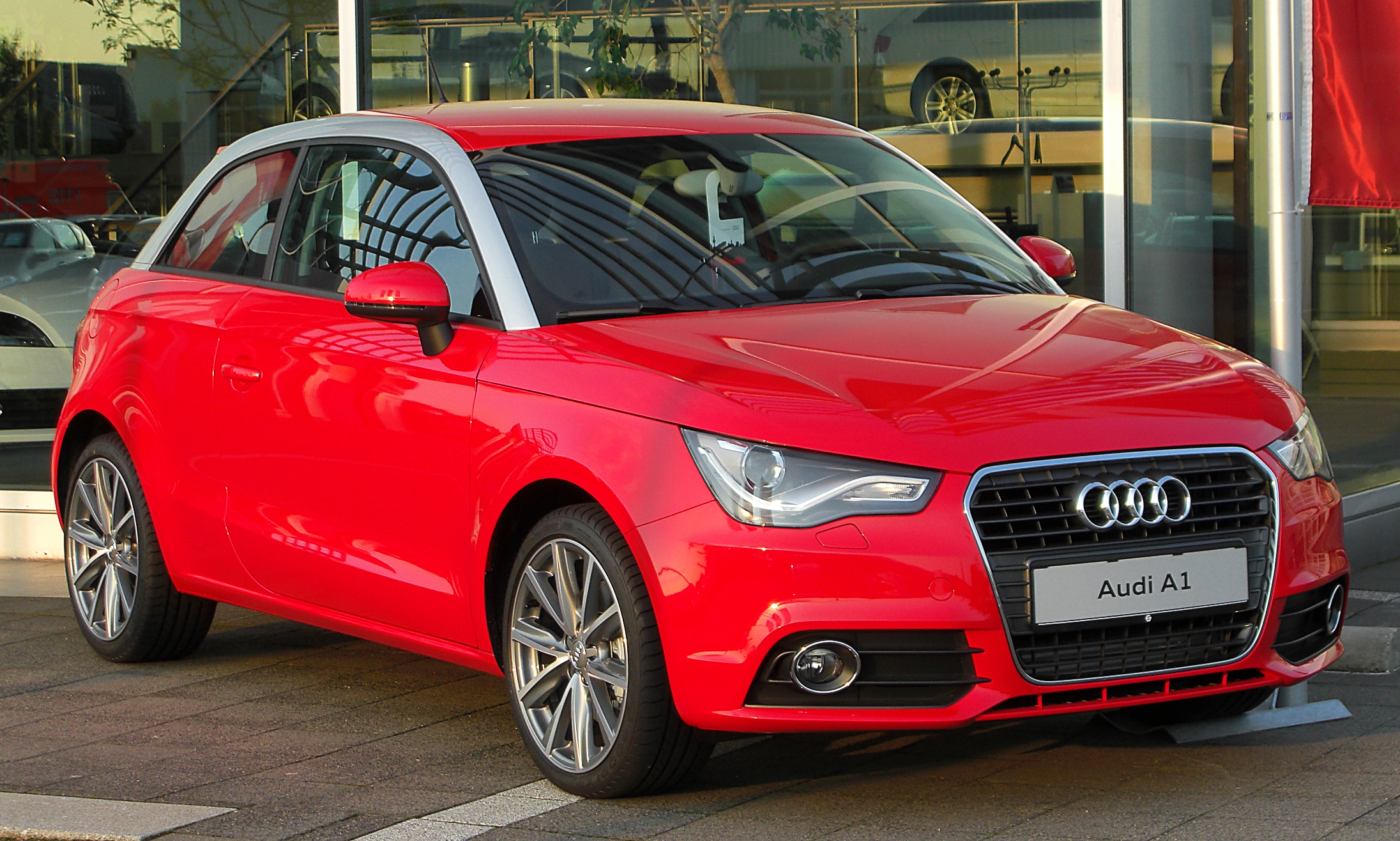 File:Audi A1 1.6 TDI Ambition front 20100921.jpg - Wikimedia Commons