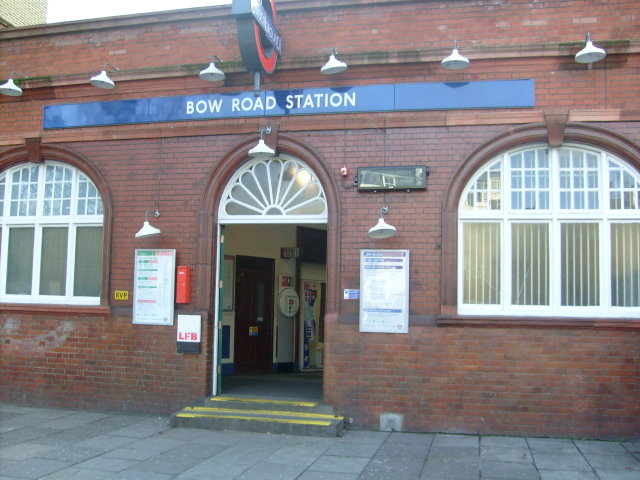 File:Bow Road Tube Station 2007.jpg