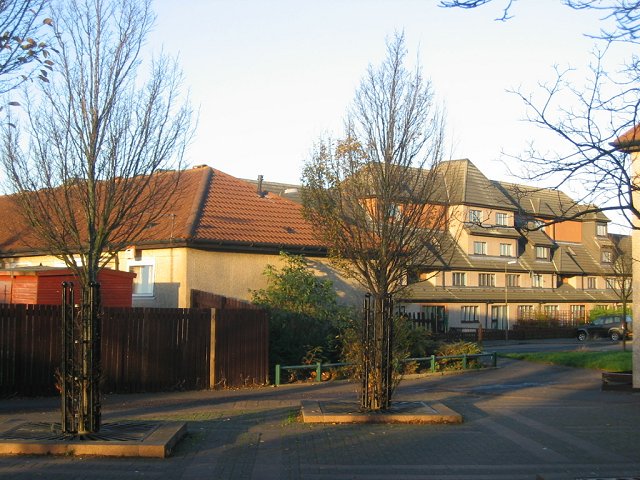 File:Craigshill - geograph.org.uk - 80060.jpg