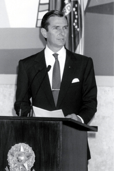 Ficheiro:Fernando Collor no Palácio do Planalto.jpg