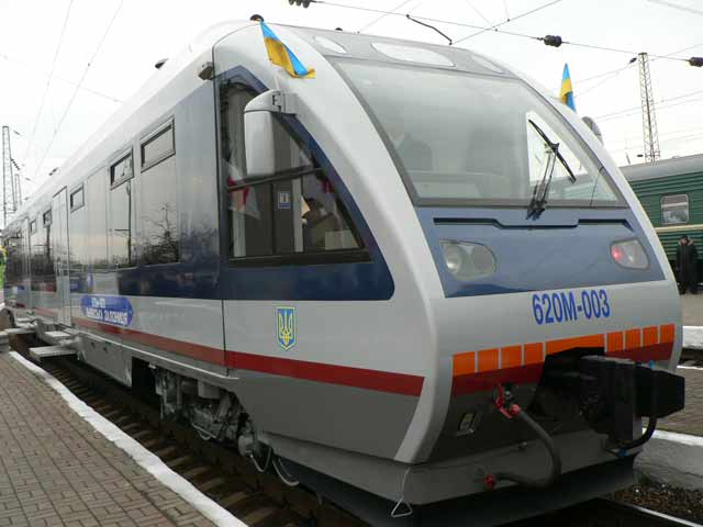 File:Lviv rail bus.jpg