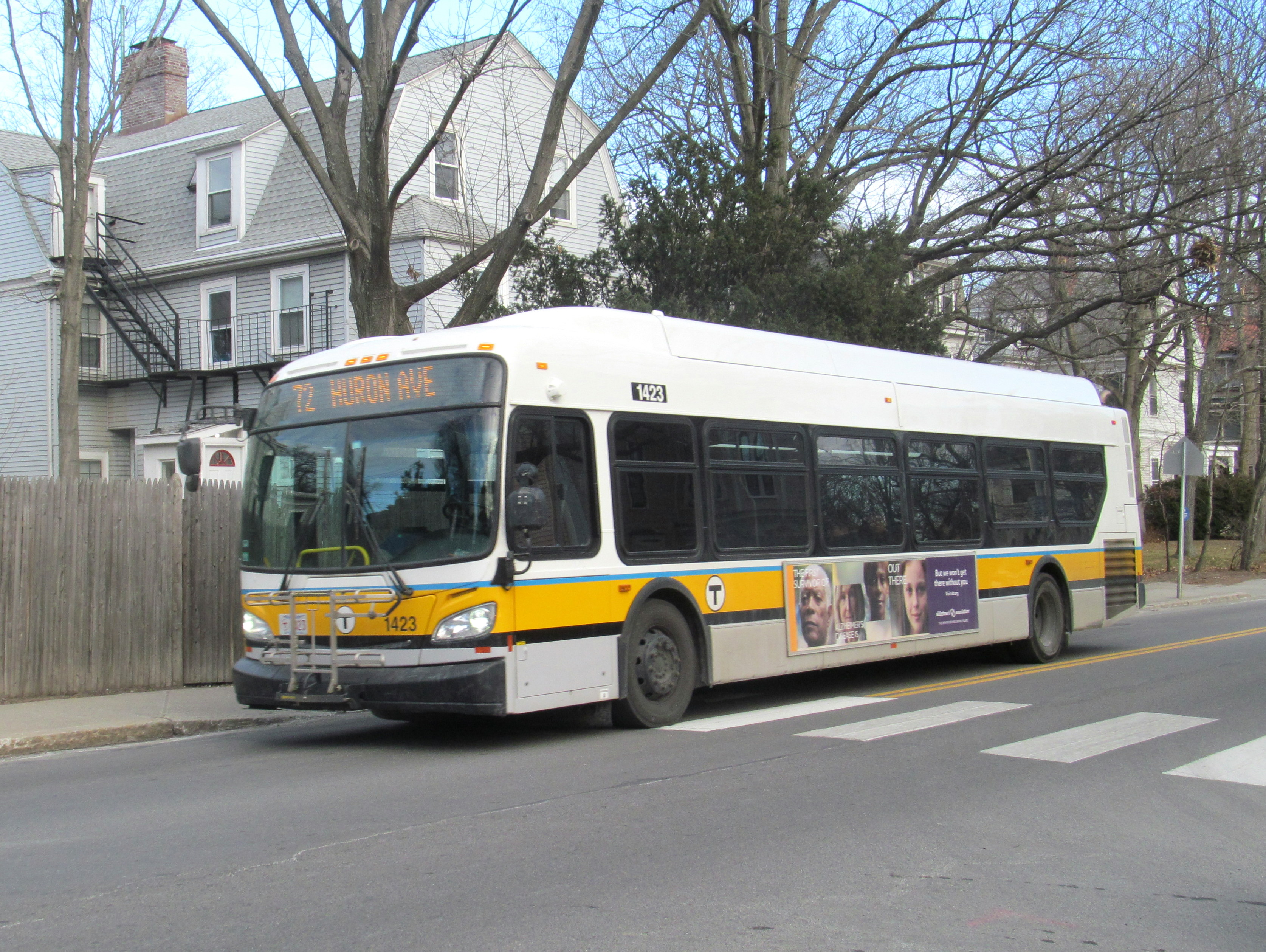 MBTA route 72 bus on Concord Avenue, February 2017.JPG. 