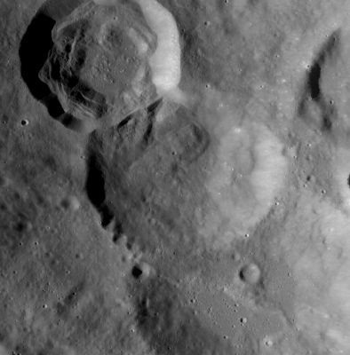 Van Gent (crater)