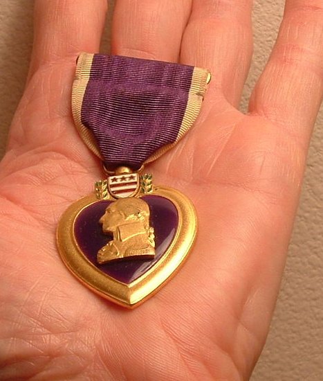 File:Purpleheart-nordique.jpg