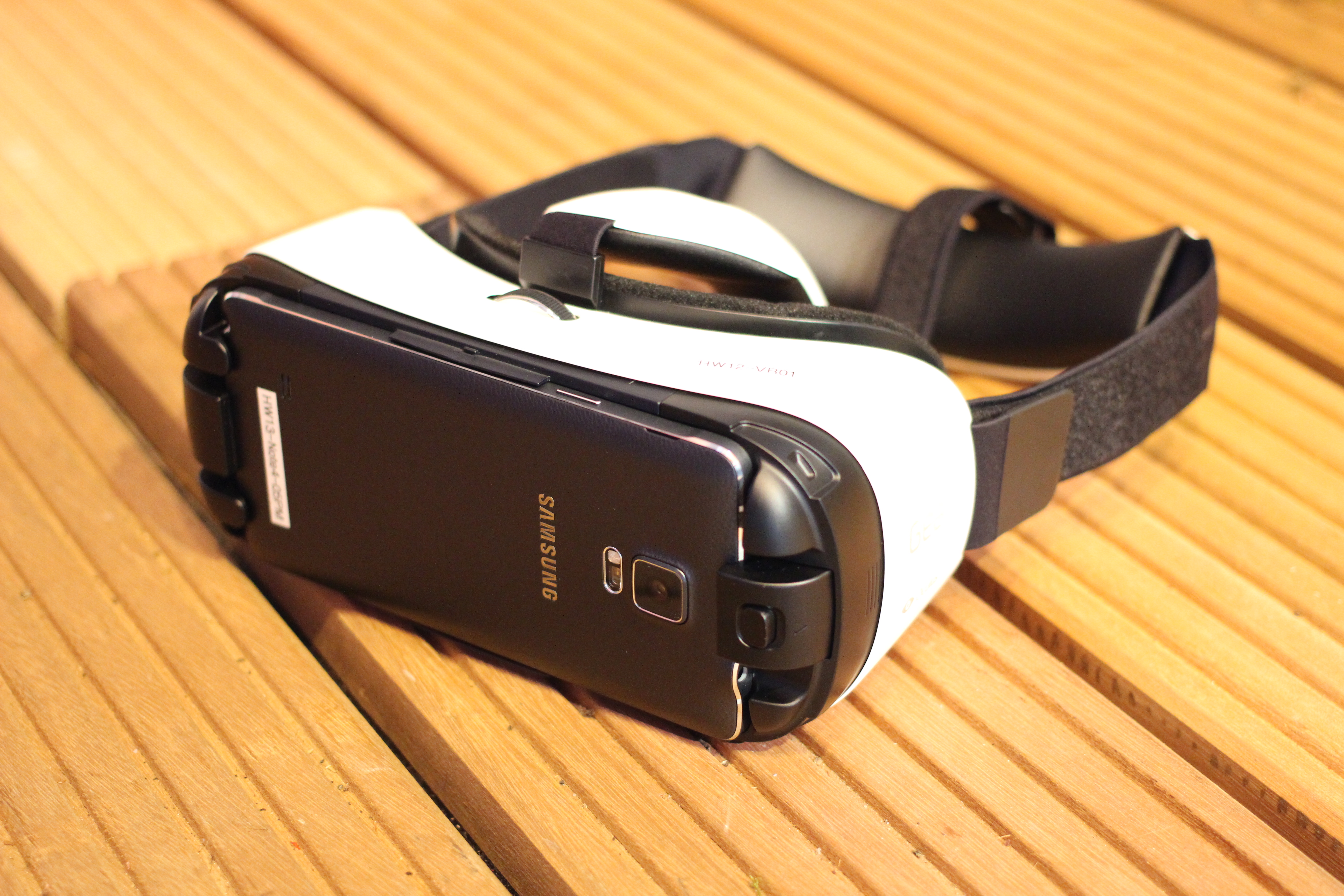 Samsung vr. Samsung Gear VR. Очки виртуальной реальности самсунг Gear VR. Очки Samsung Gear VR. Виртуал реальность Samsung Gear VR.