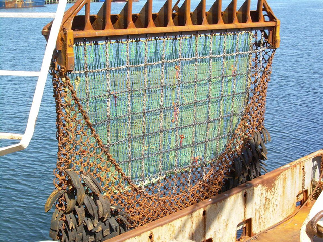 Fishing dredge - Wikipedia