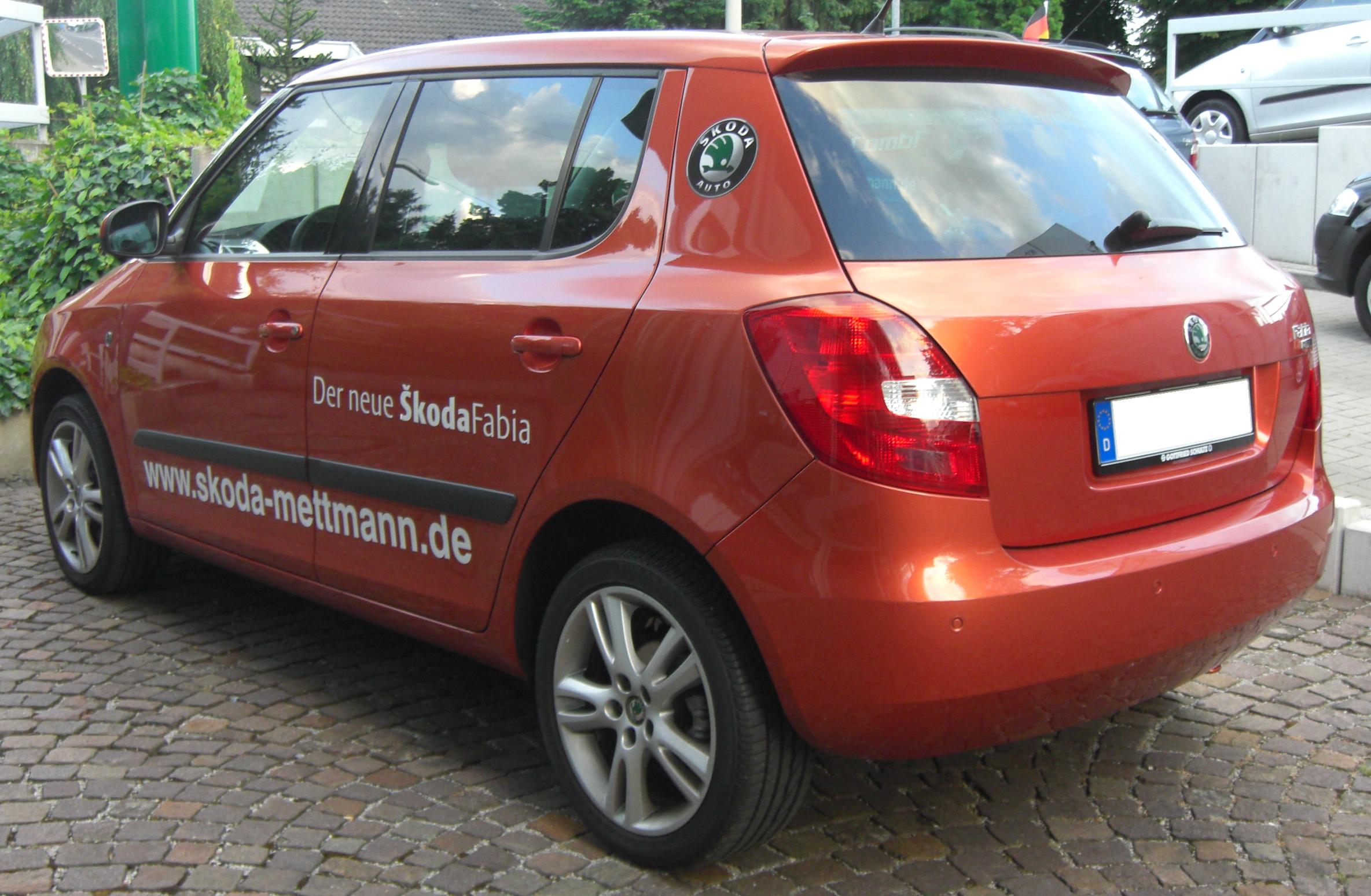 Datei:Skoda Fabia II 1.4 Scout rear 20100508.jpg – Wikipedia