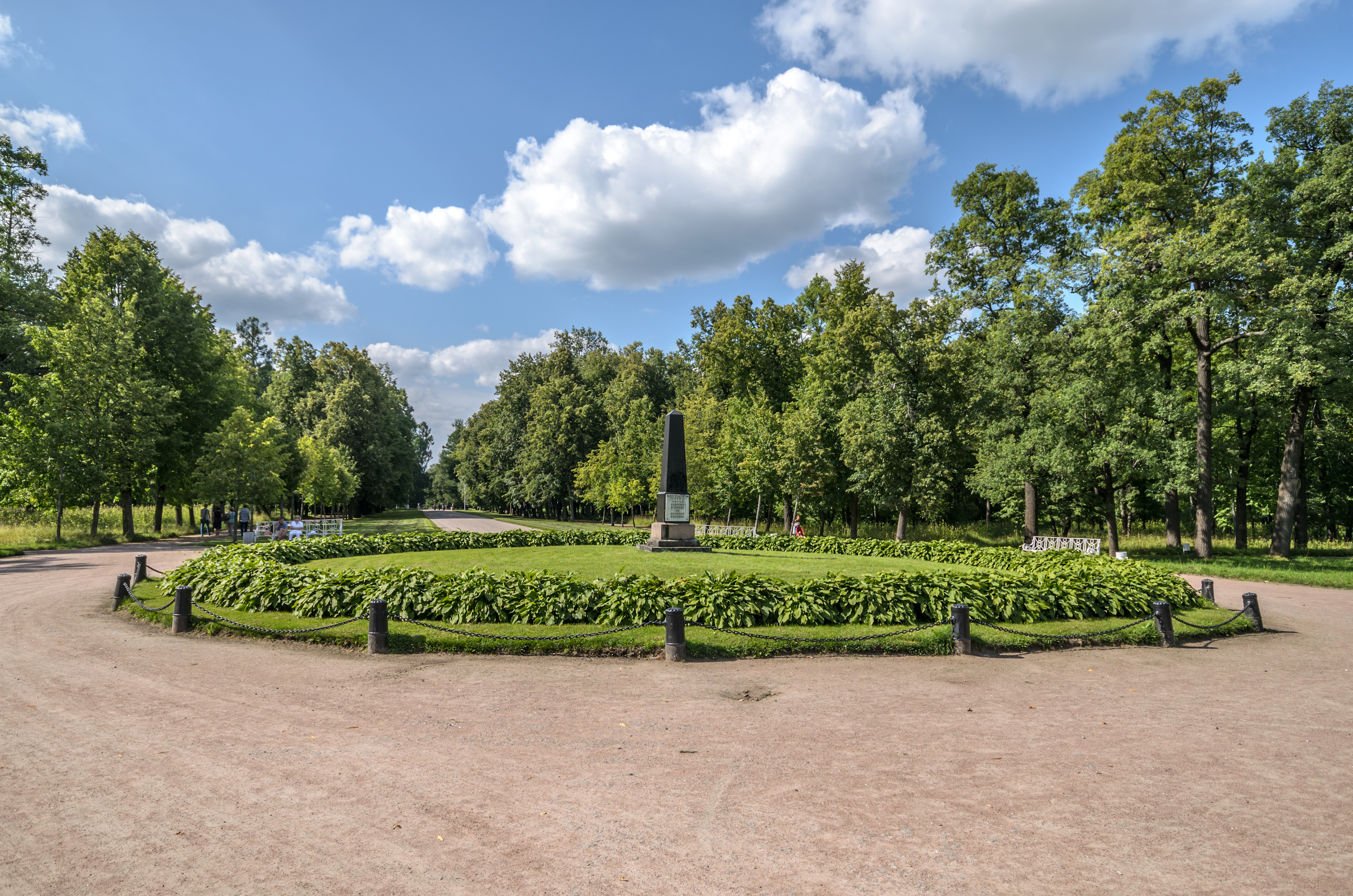 Очередь в Царское село парк