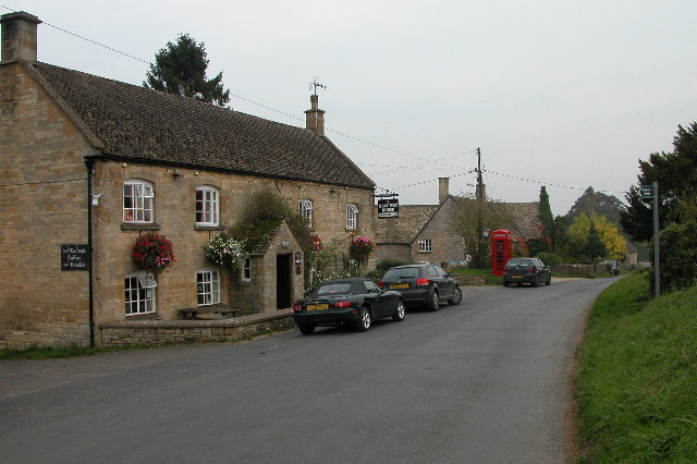 File:The Half Way House, Kineton - geograph.org.uk - 67747.jpg