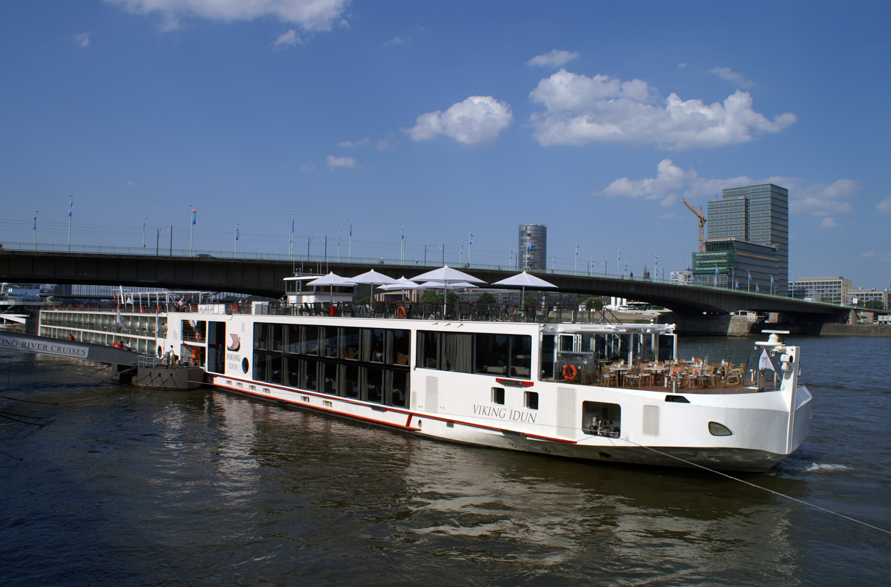 ''Viking Idun'' at Köln in 2012