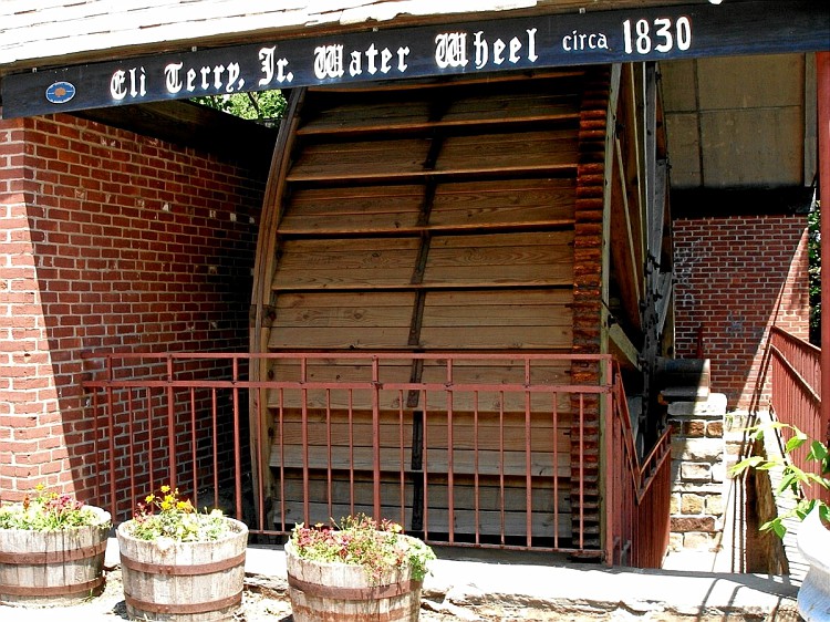 File:Waterwheel Terryville CT.jpg