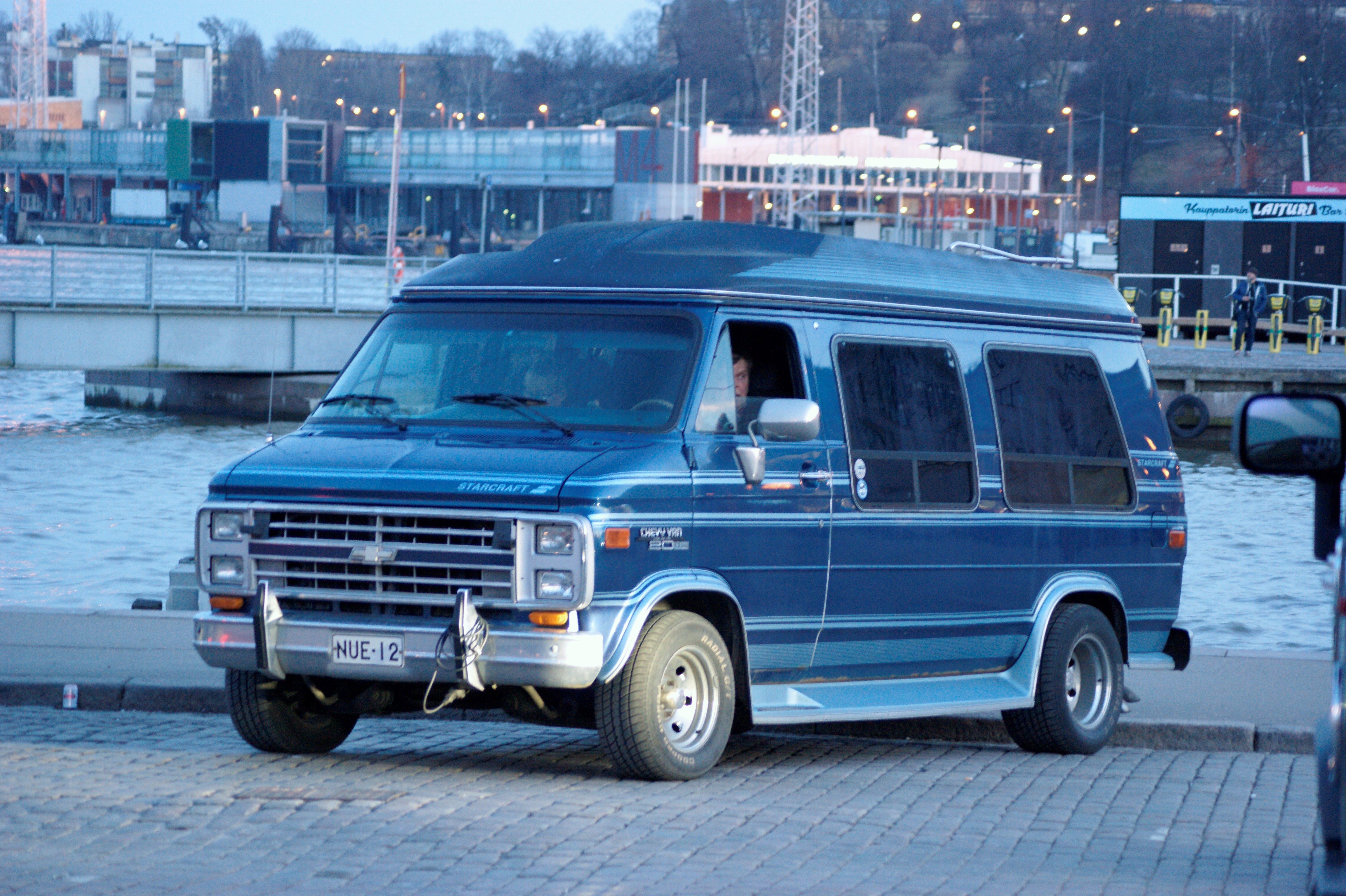 chevy van 20