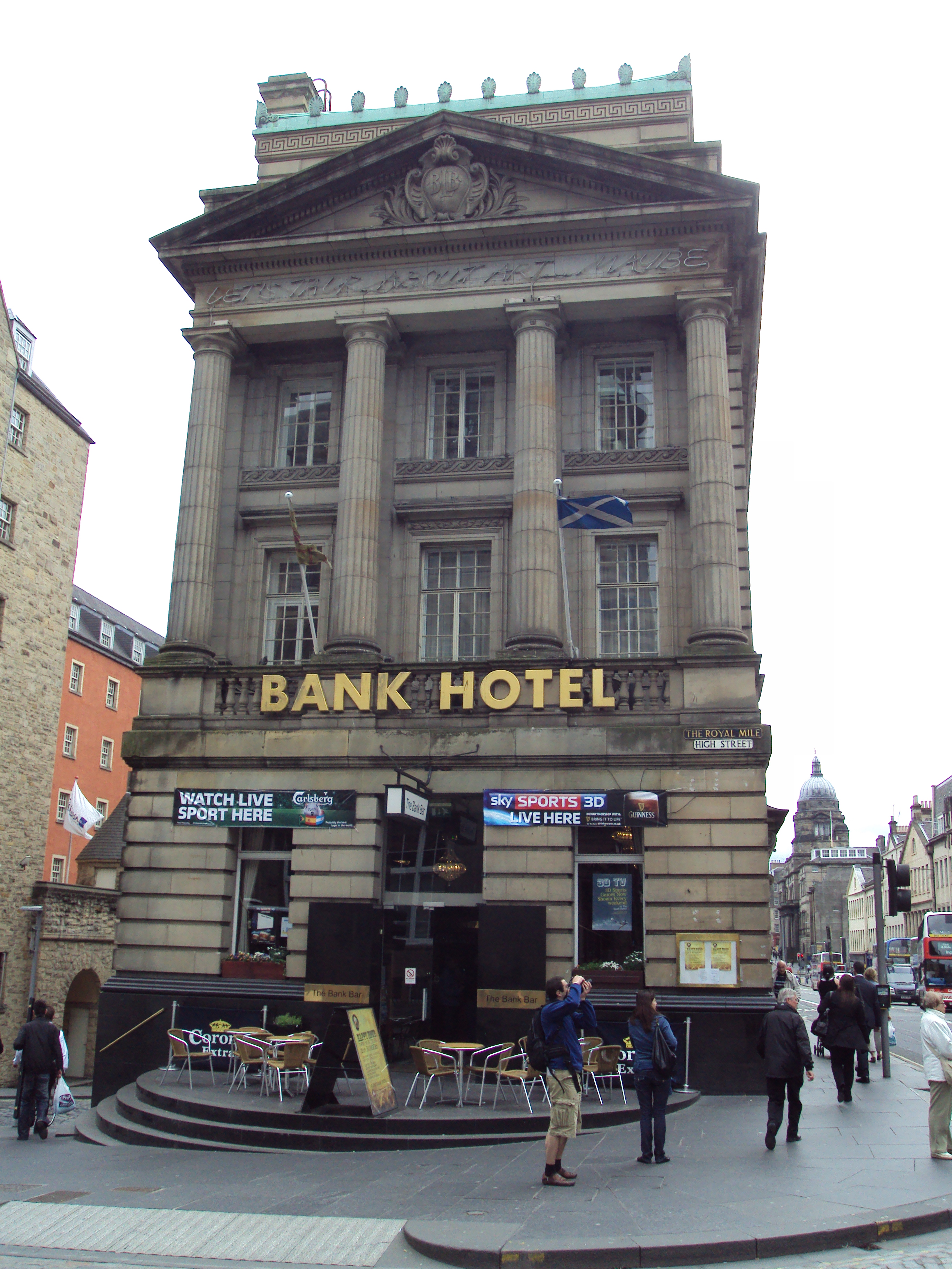 The bank hotel. Эдинбургский отель Гатчина. Bank Hotel.