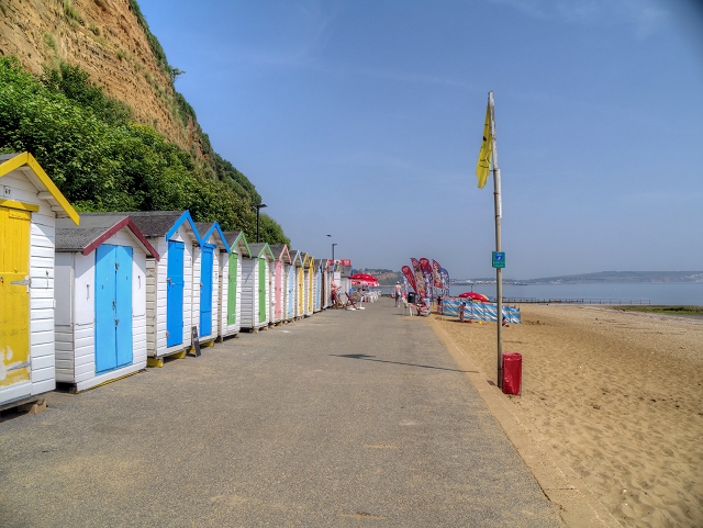 File:Beach Huts at Hope Beach - geograph.org.uk - 3566683.jpg