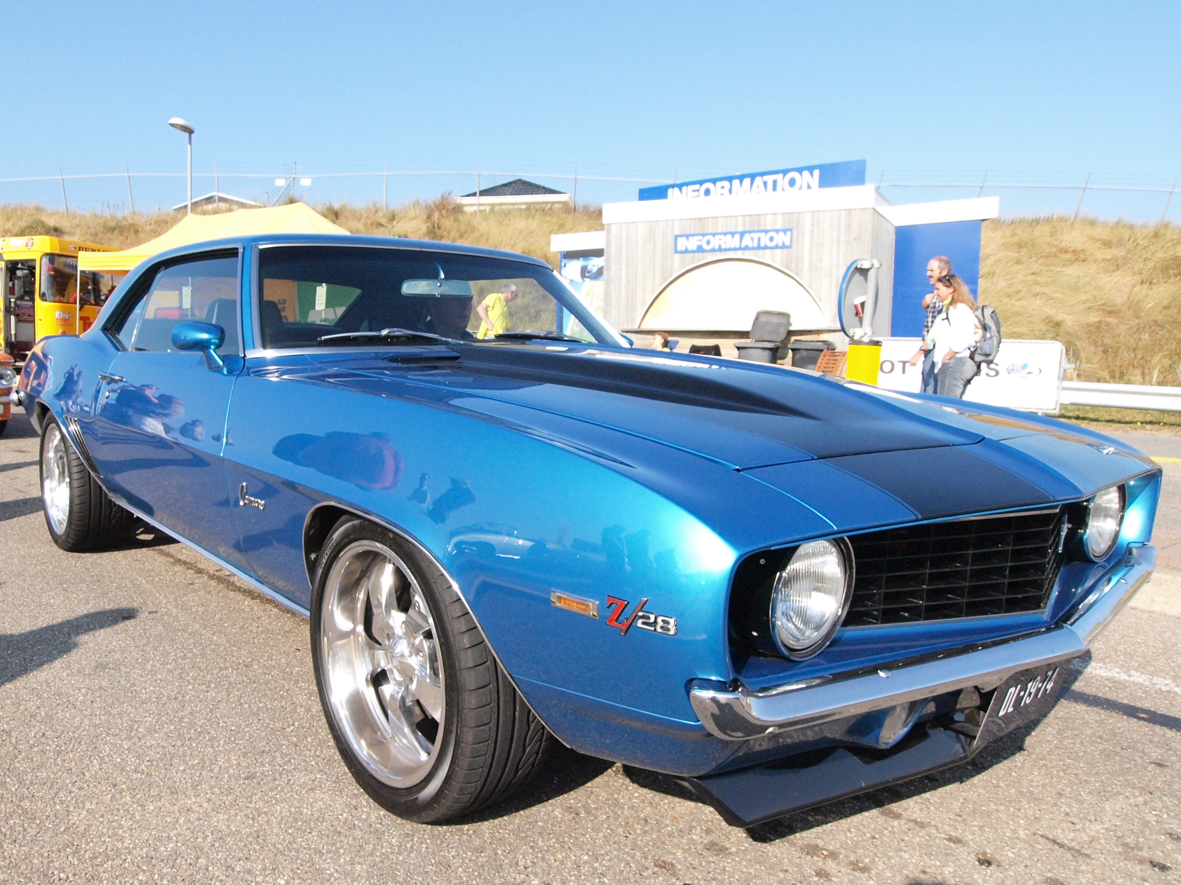 Chevrolet Camaro RS z28 f Bomb