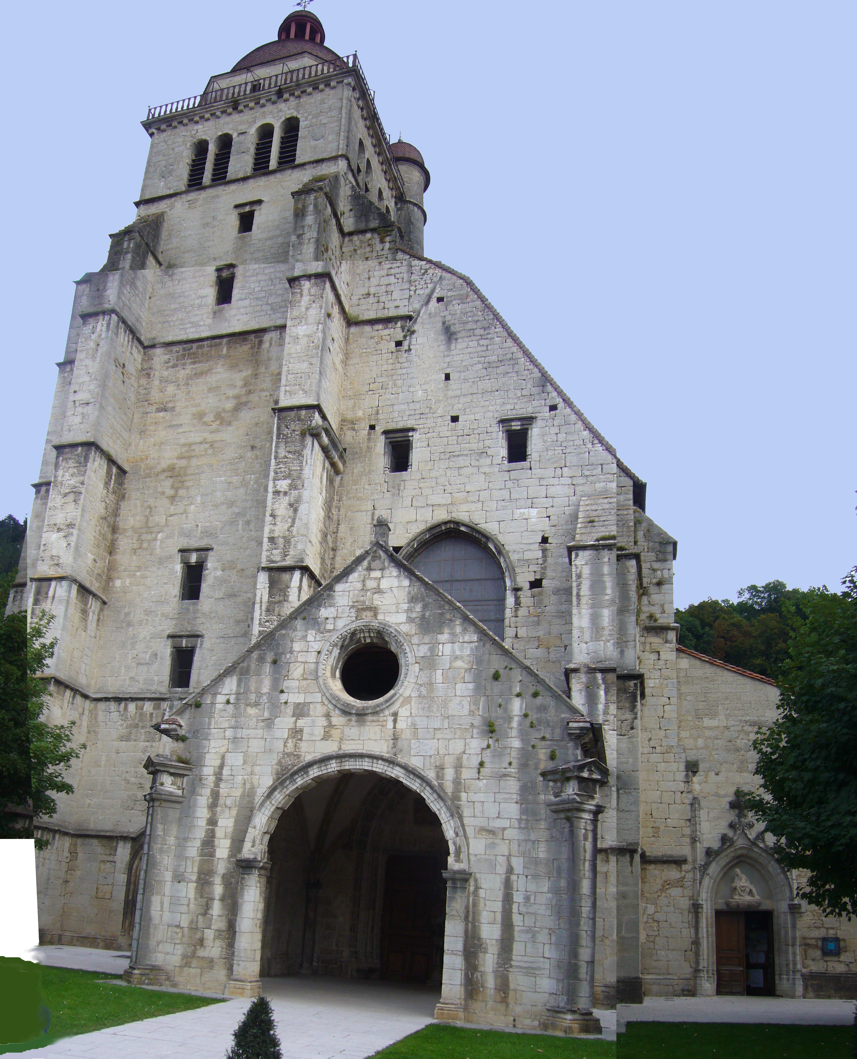 Collégiale Saint Hippolyte  France Bourgogne-Franche-Comté Jura Poligny 39800