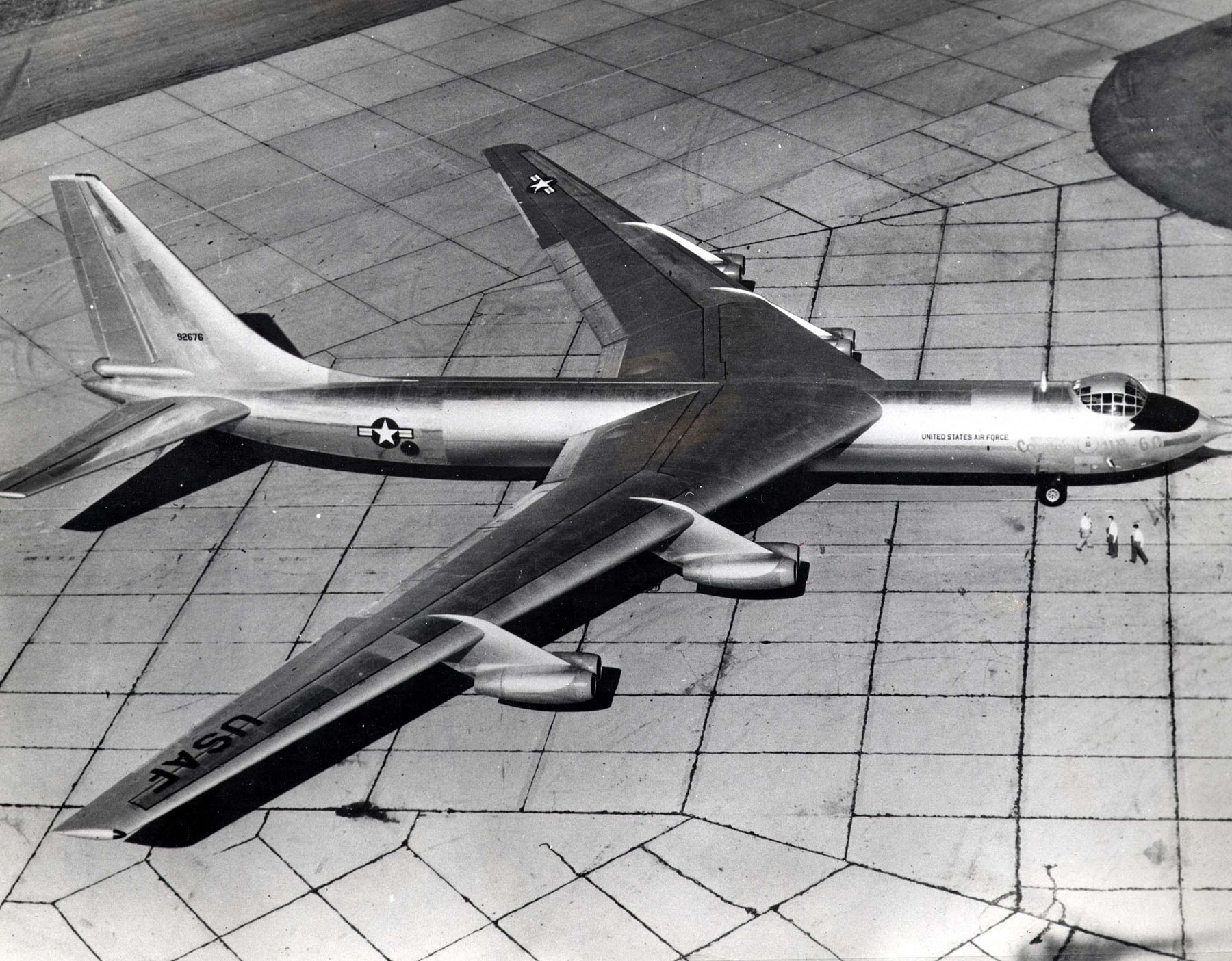 Convair_YB-60_side_top_view_%28SN_49-267