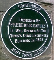Plaque on the courthouse Courthouse plaque Athy.jpg