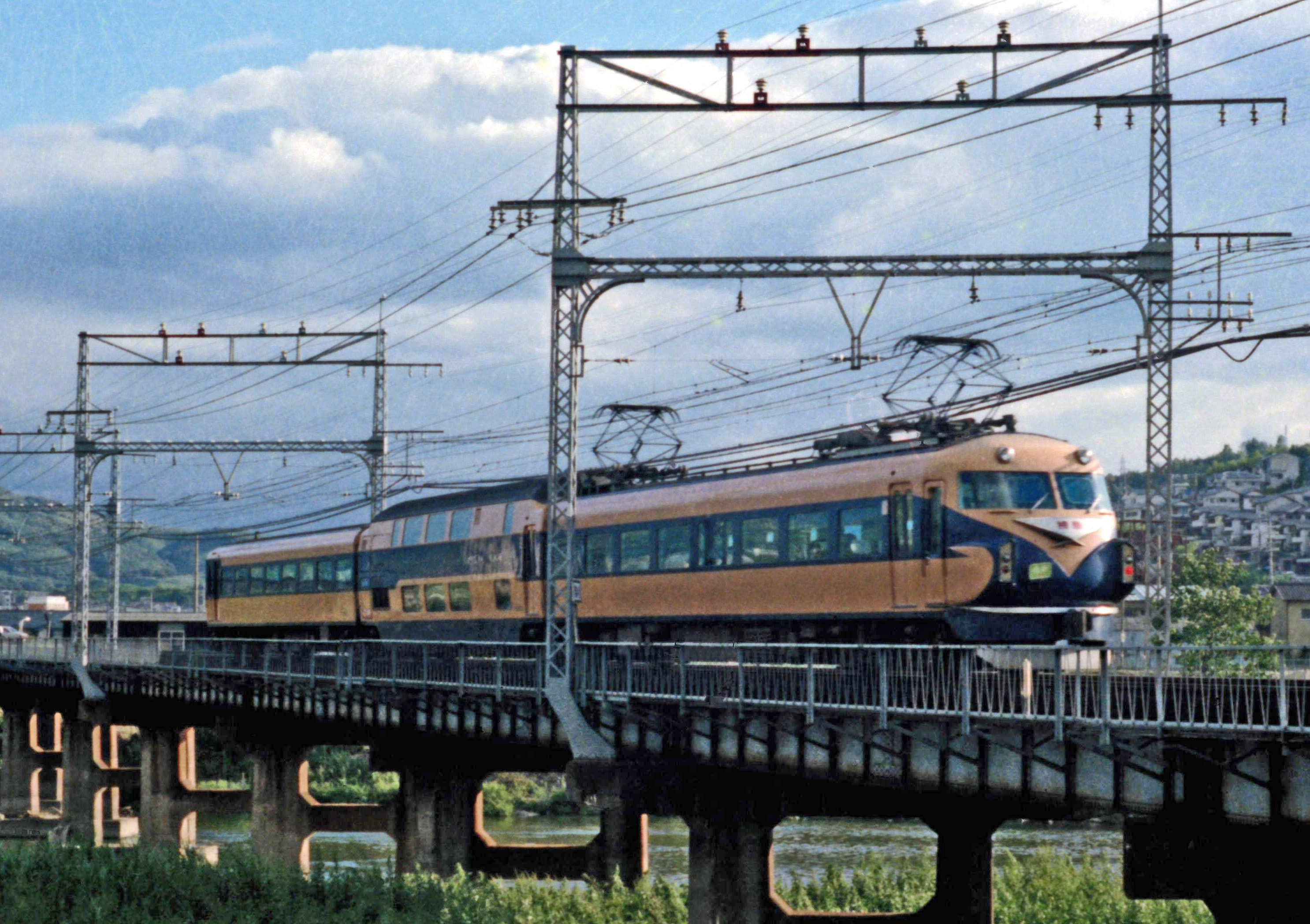 近鉄10100系電車 Wikipedia