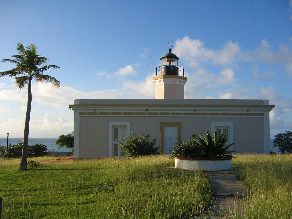 Photo of Punta Mulas Lighthouse