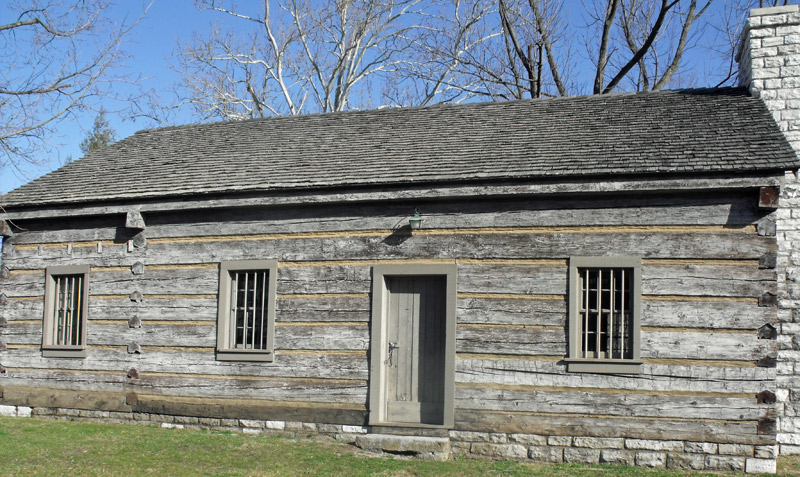 File:Replica Courthouse CSSHS.jpg