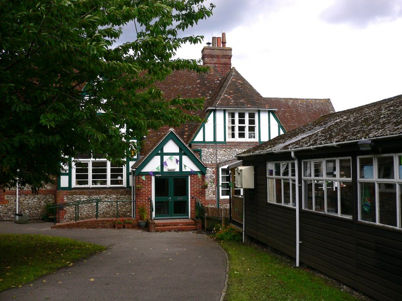 File:School buildings at Graffham - geograph.org.uk - 2037032.jpg