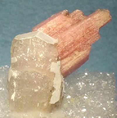 File:Serandite-Natrolite-130268.jpg