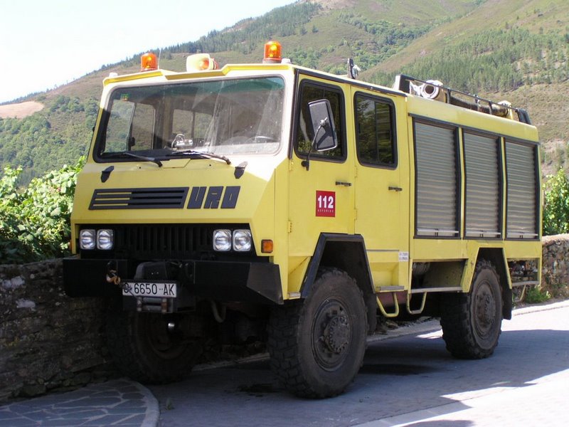  Uro trucks  Wikipedia