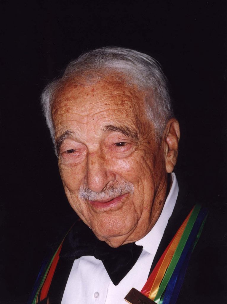 File:Victor Borge 1999.jpg - Wikipedia.