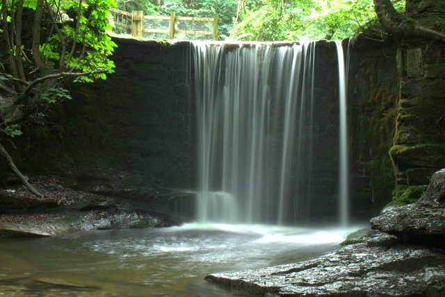 Waterfall, Bersham Woods - geograph.org.uk - 1281873