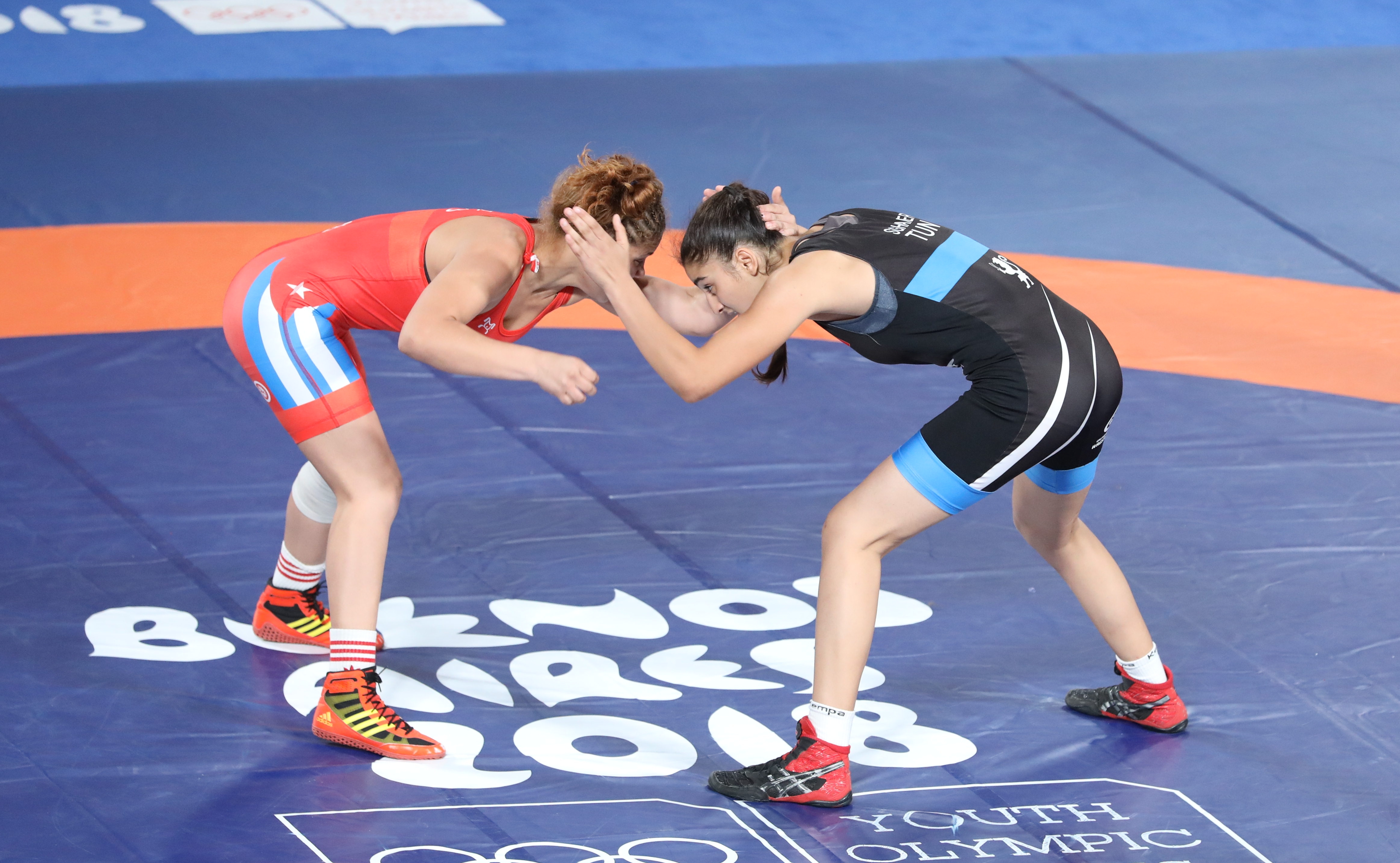 tekst Bug Overveje File:2018-10-13 7th place match (Wrestling Women's Freestyle 65kg) at 2018  Summer Youth Olympics by Sandro Halank–054.jpg - Wikimedia Commons