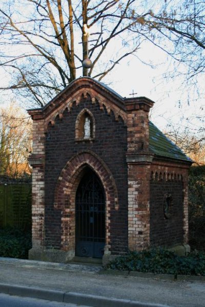 File:91 Wegekapelle, Tiefenstraße (Viersen-Ummer).jpg