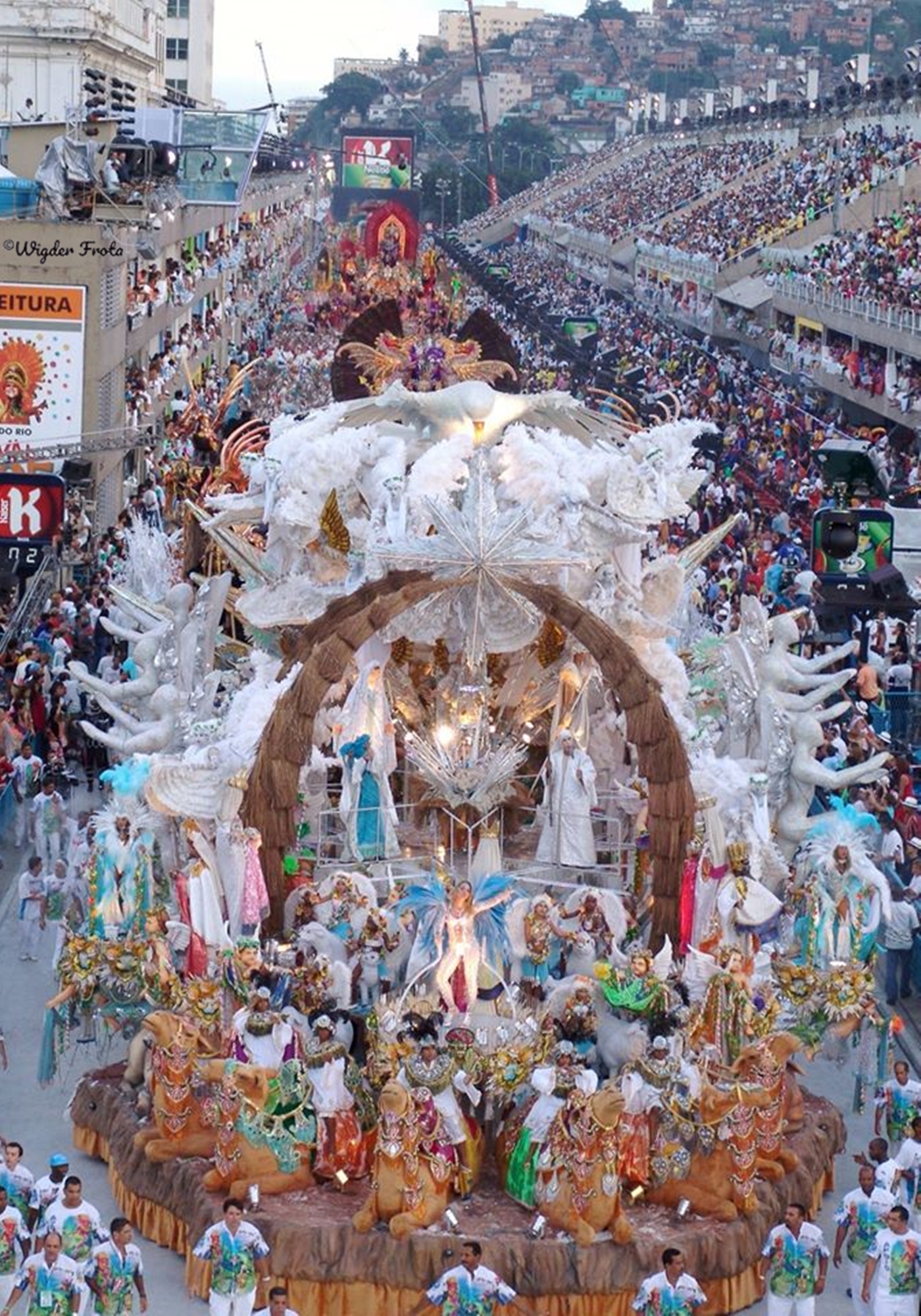 Após dois anos, Bom Retiro do Sul retoma programação do Carnaval