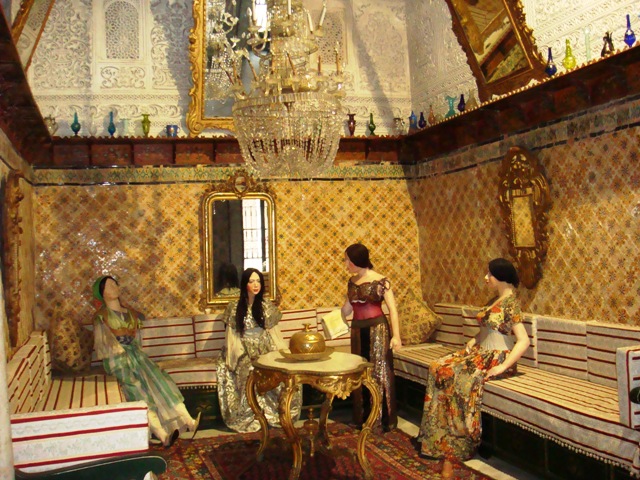 File:Dar Ben Abdallah Museum, Tunisia 002.JPG