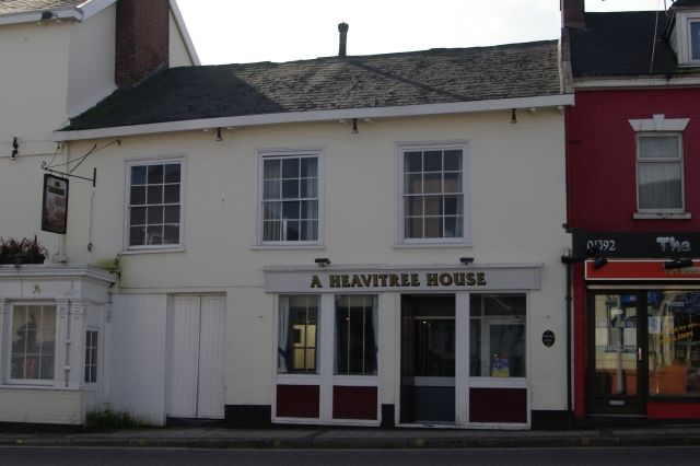 File:Heavitree old fire station - geograph.org.uk - 350130.jpg