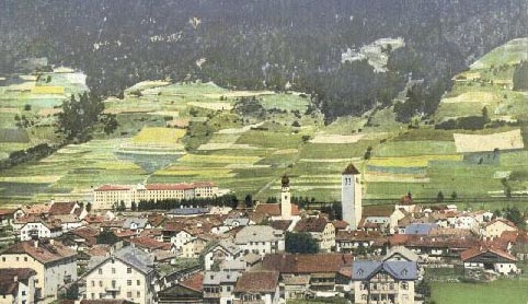 File:Innichen Kaserne.jpg