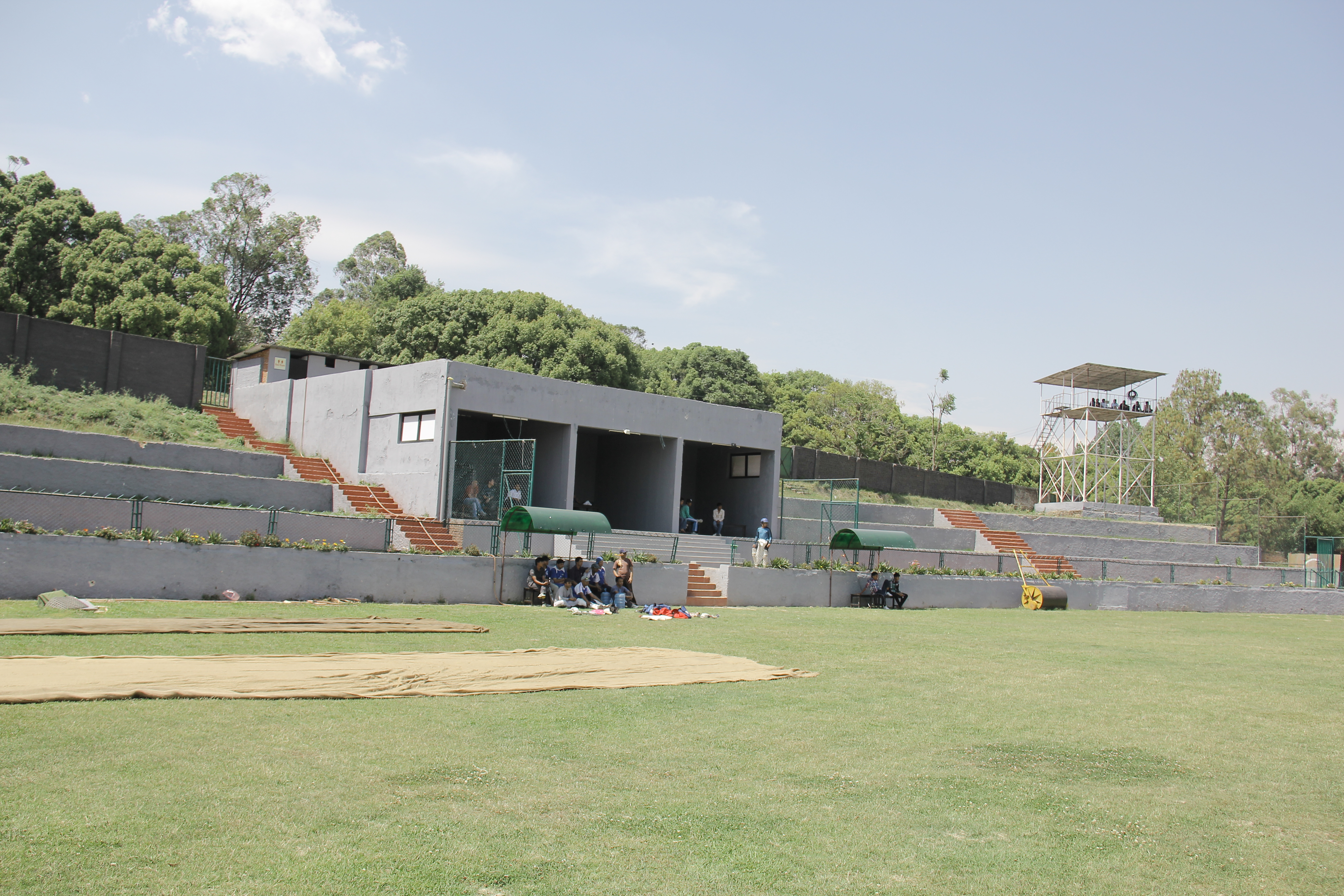 First grind. Университет Трибхувана. Университет имени Трибхувана. Cricket ground. Tribhuvan University.