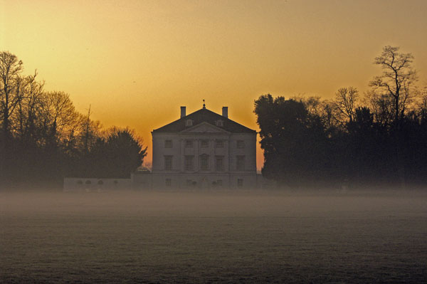 File:Marble Hill House - geograph.org.uk - 985168.jpg