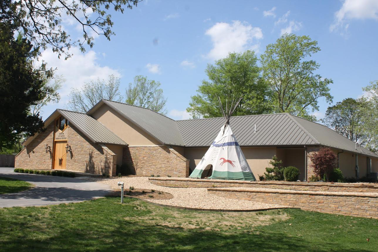 Museum of Native American History - Wikipedia