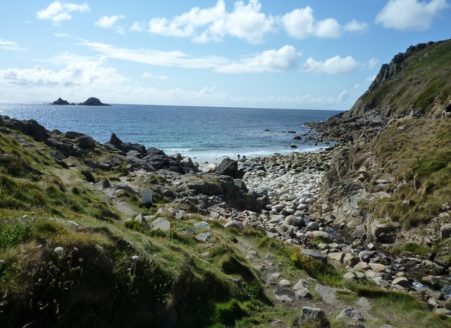 Porth Nanven - geograph.org.uk - 2463136