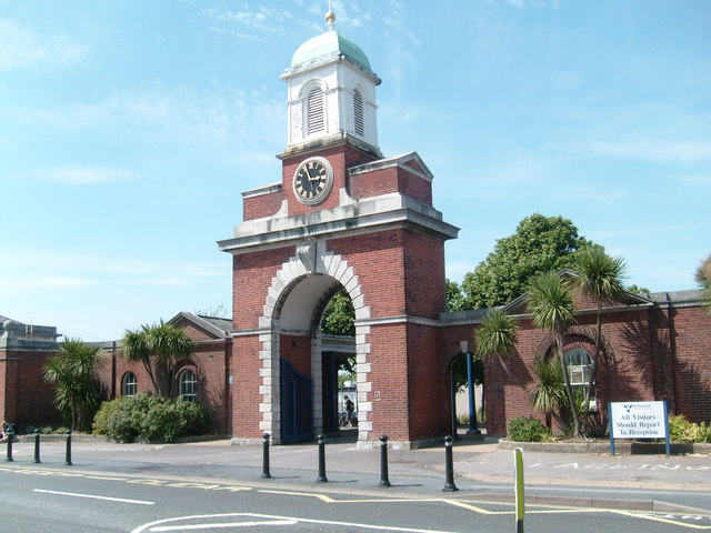 File:Saint Vincent College, Gosport - geograph.org.uk - 857893.jpg