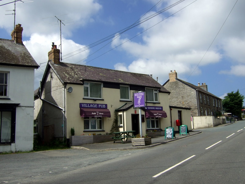 Saith Seren-Seven Stars, Llechryd - geograph.org.uk - 1924508