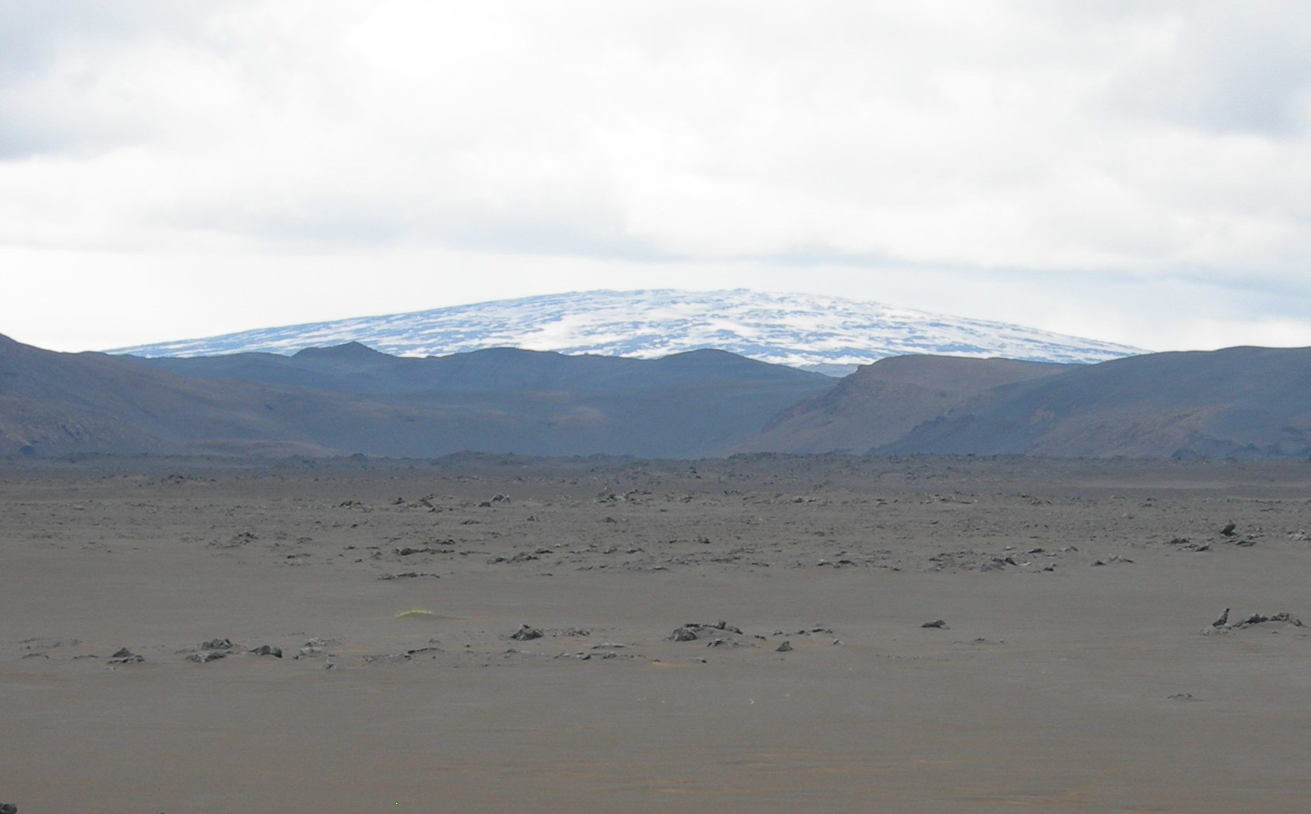 File Shield volcano  iceland cropped JPG Wikimedia Commons