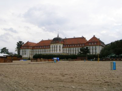 File:Sopot grand hotel.jpg