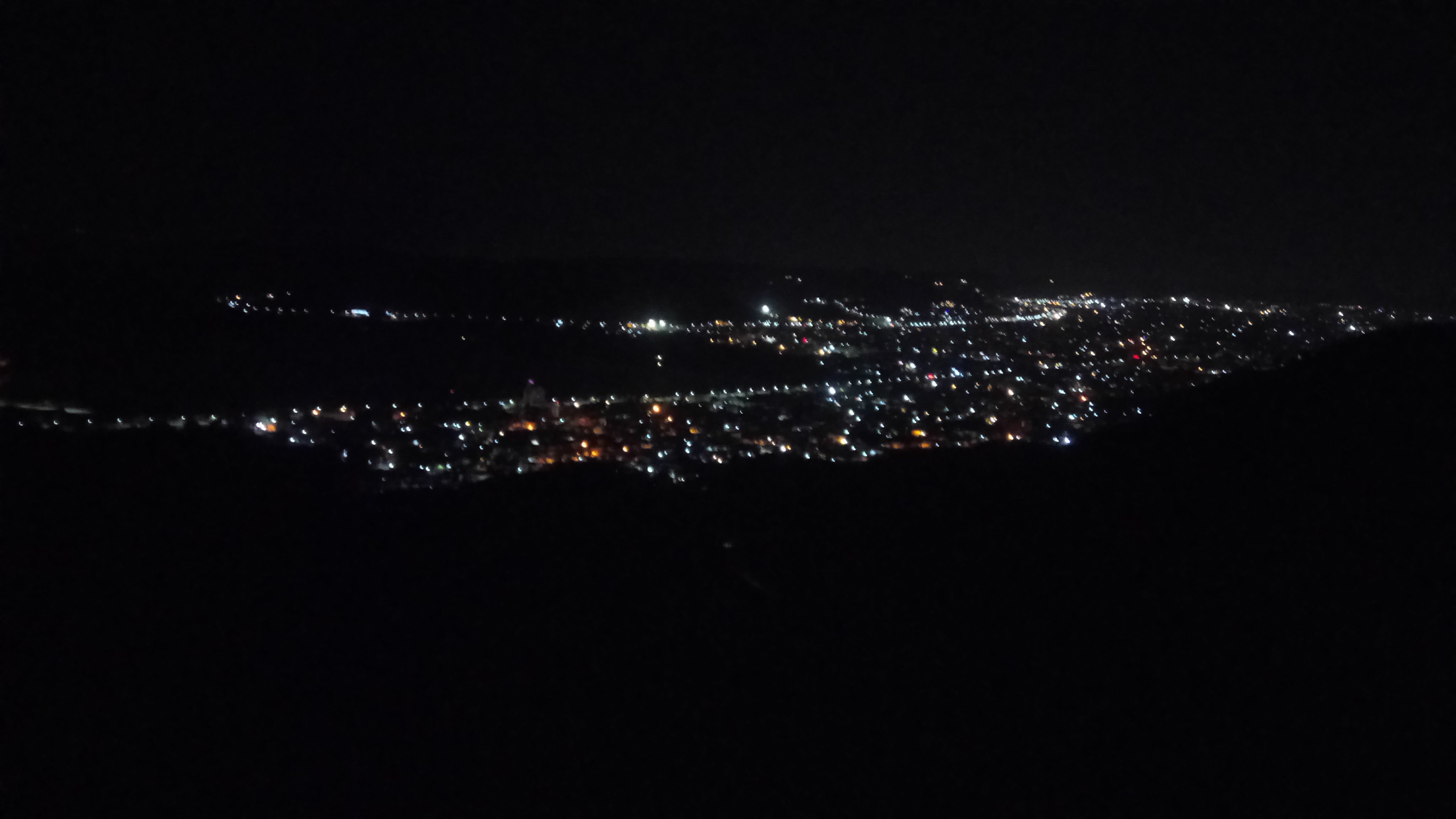 nahargarh fort at night